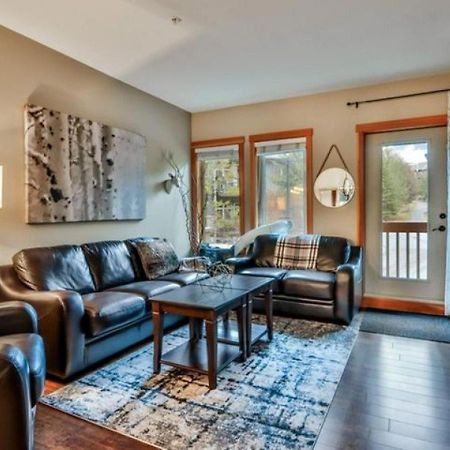 Suites With Pool & Hot Tubs Managed By Little Sister Getaways Canmore Eksteriør bilde